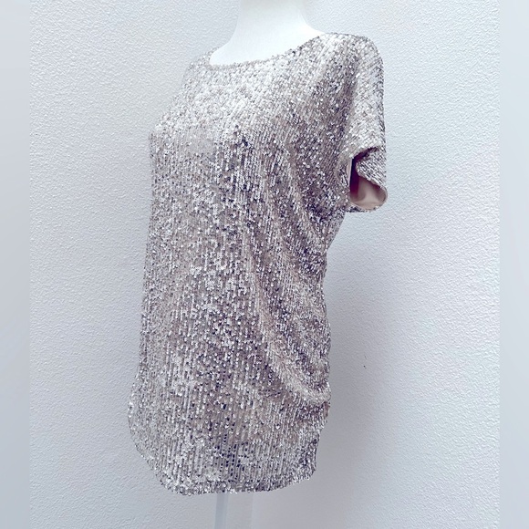 Silver Sequins Tunic - Picture 2 of 13